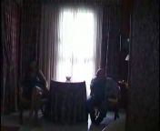 Анал карлика из сексуальной испанкой